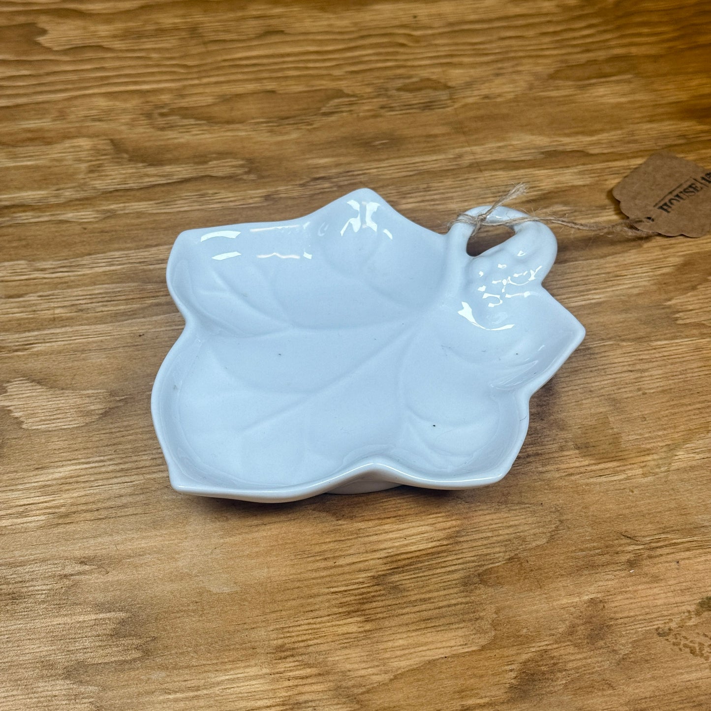 1987 Lillian Vernon Dish