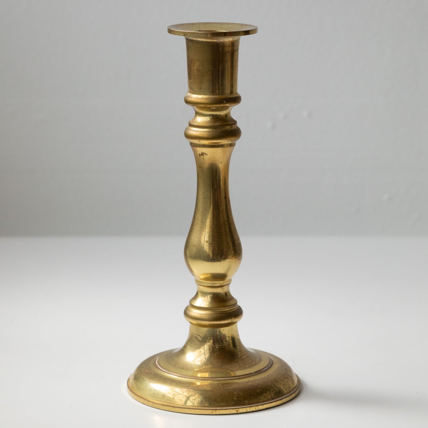 7.5" Round Brass Candlestick Holders