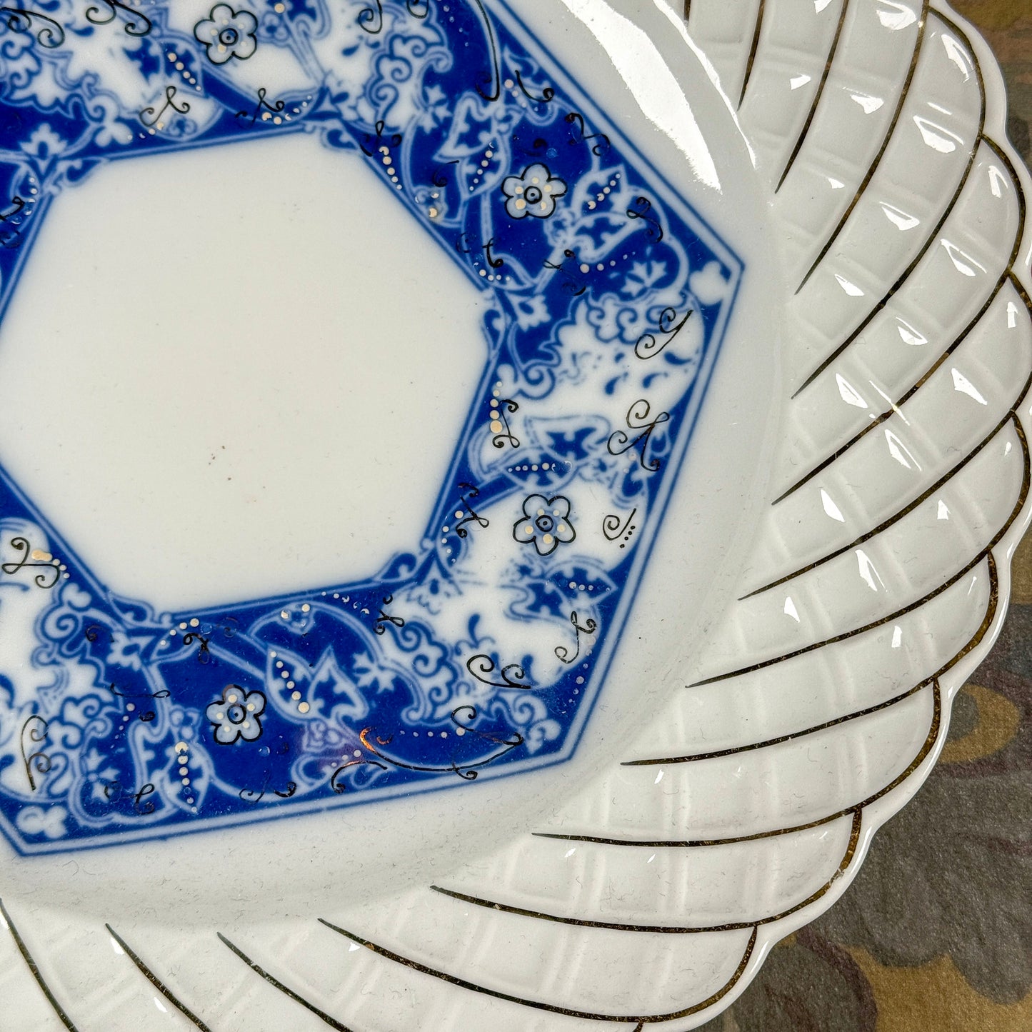 Vintage Japense Imari Style Porcelain Hanging Plate