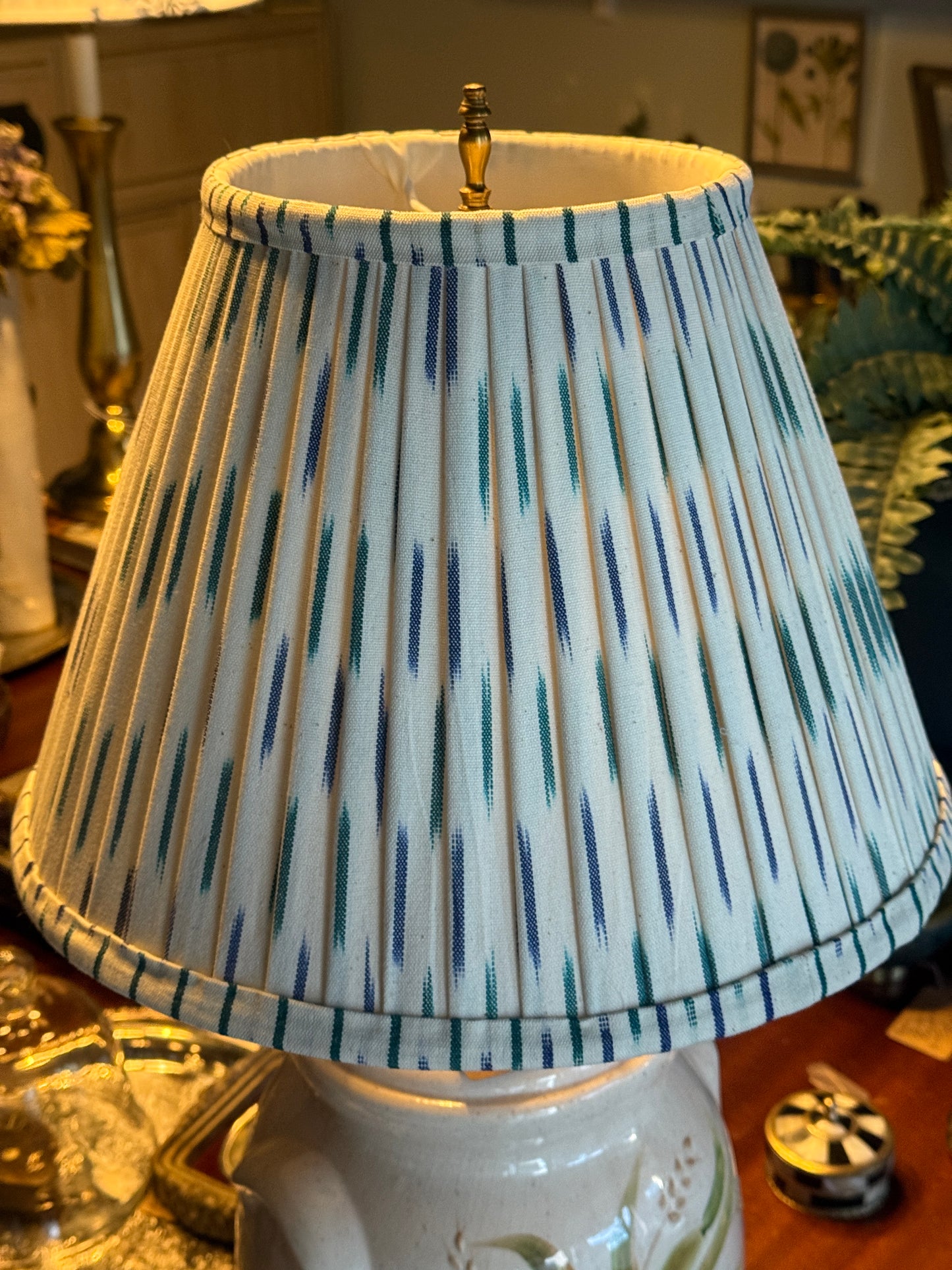 Bow Lamp