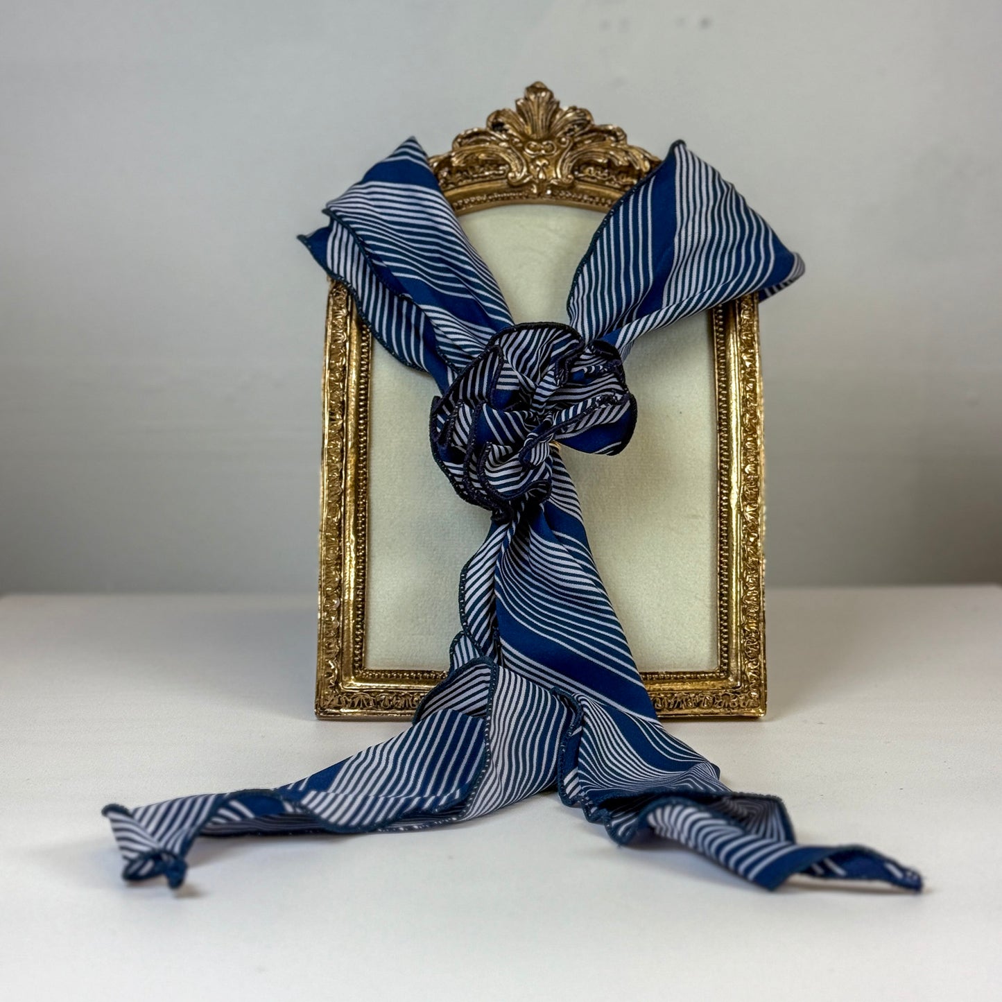 Bolo Scarf