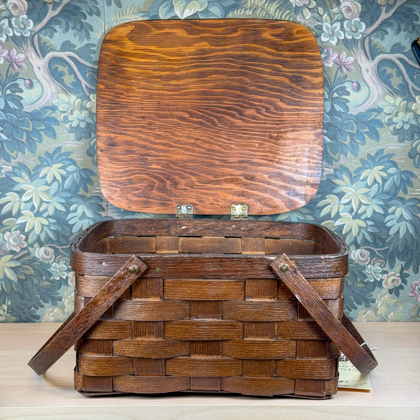 Picnic Basket with Table