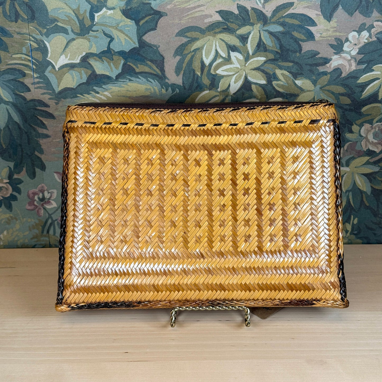 Wicker Clutch