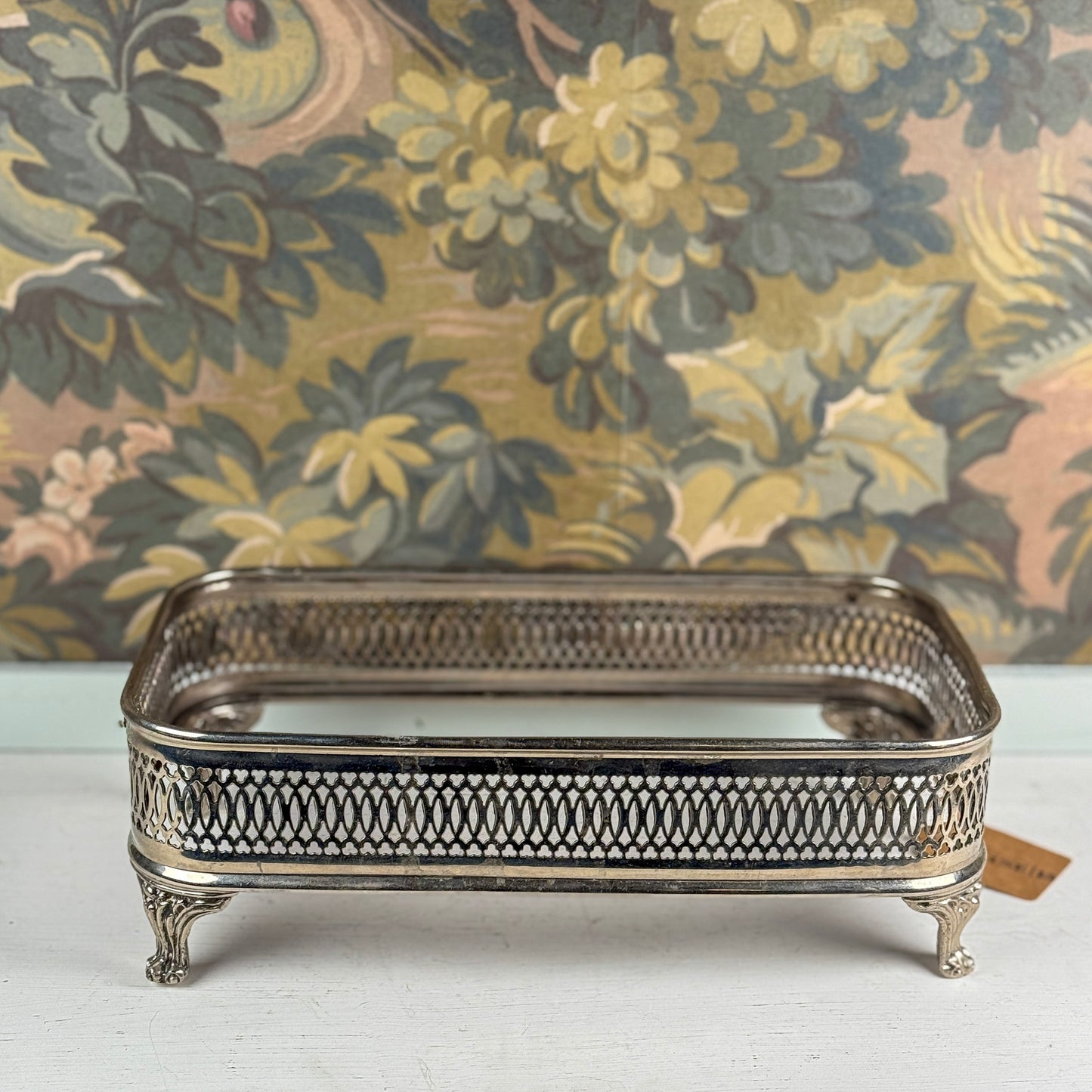 Casserole Holder / Book Holder