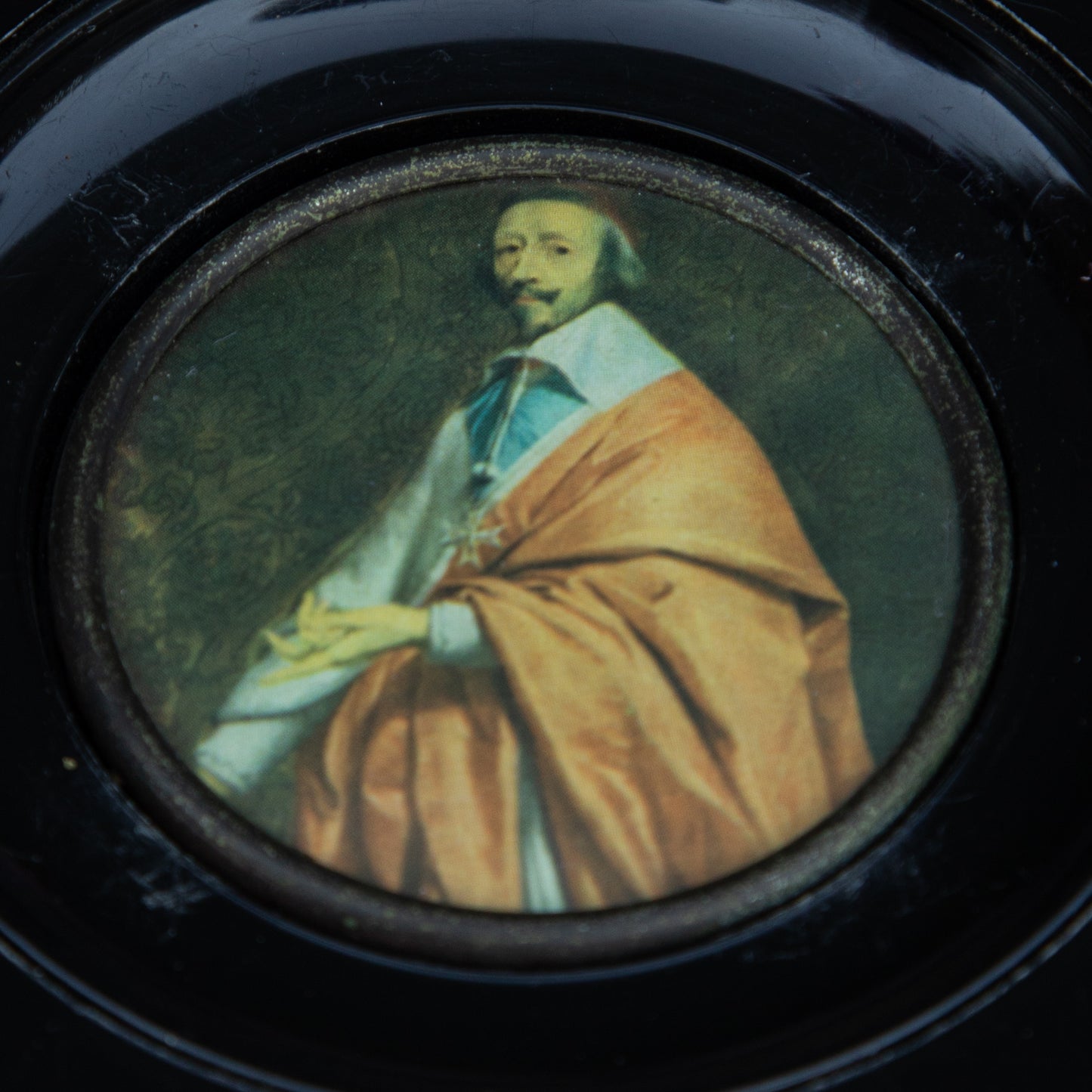 Antique Miniature Portrait, Reflecion