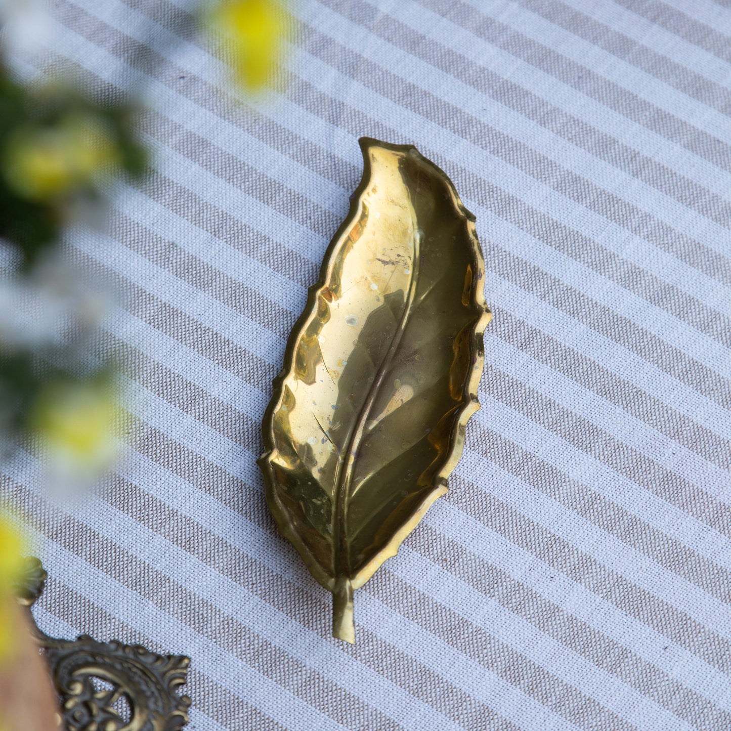 Vintage Brass Tabacco Leaf Dish