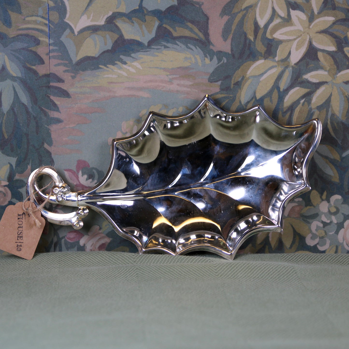 Silver Holly Leaf Catchall