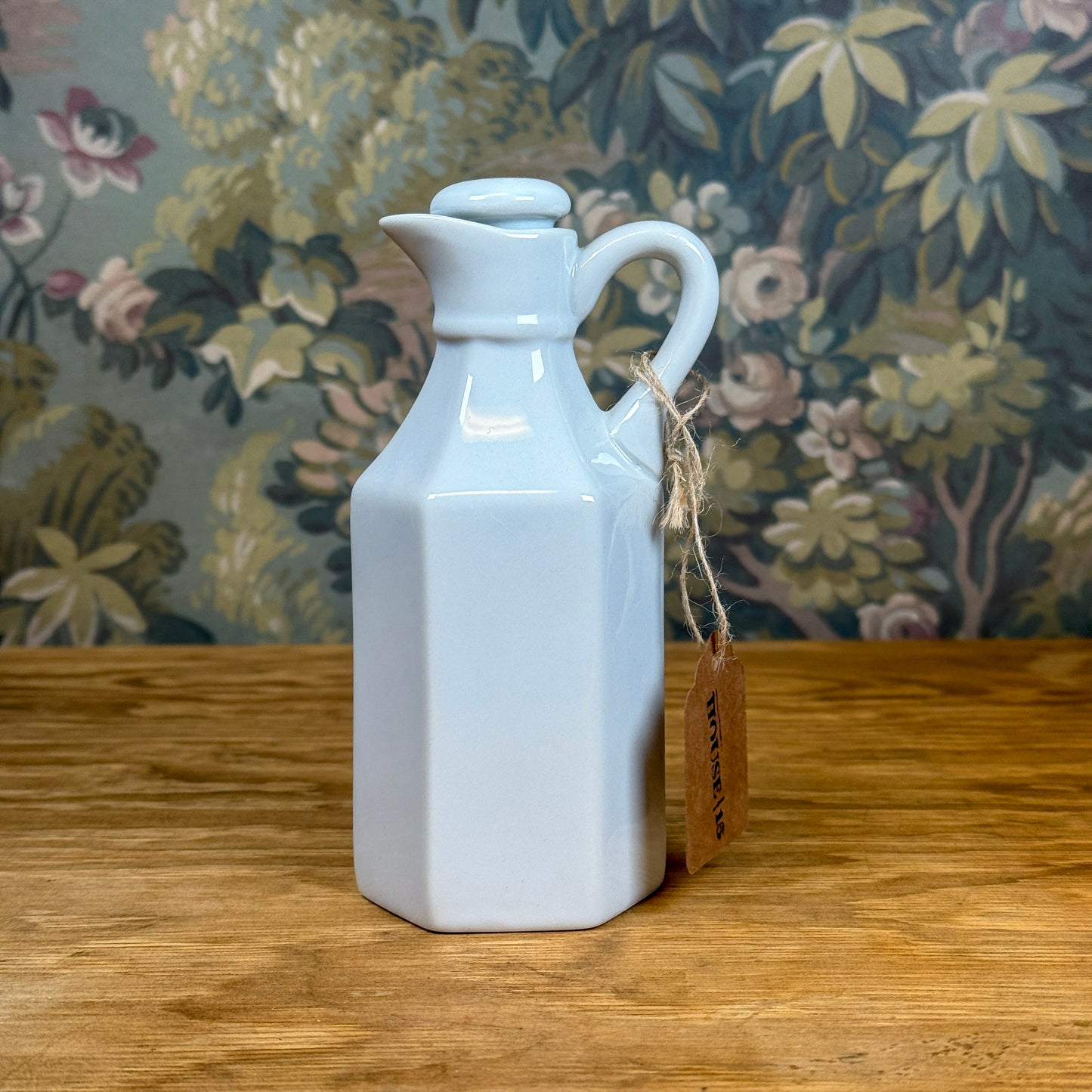 Xcell White Cruet