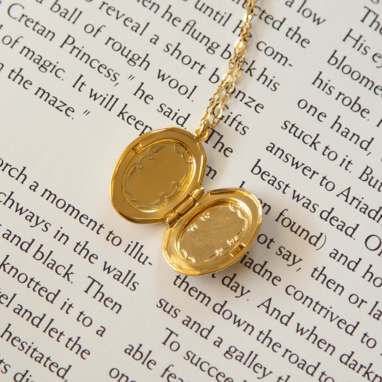 Vintage Samantha Locket