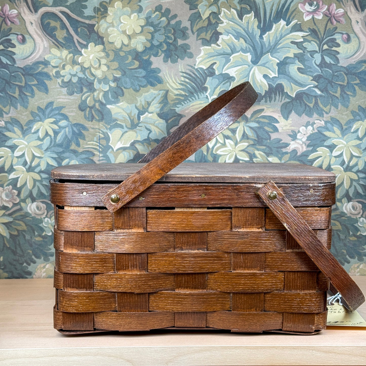 Picnic Basket with Table