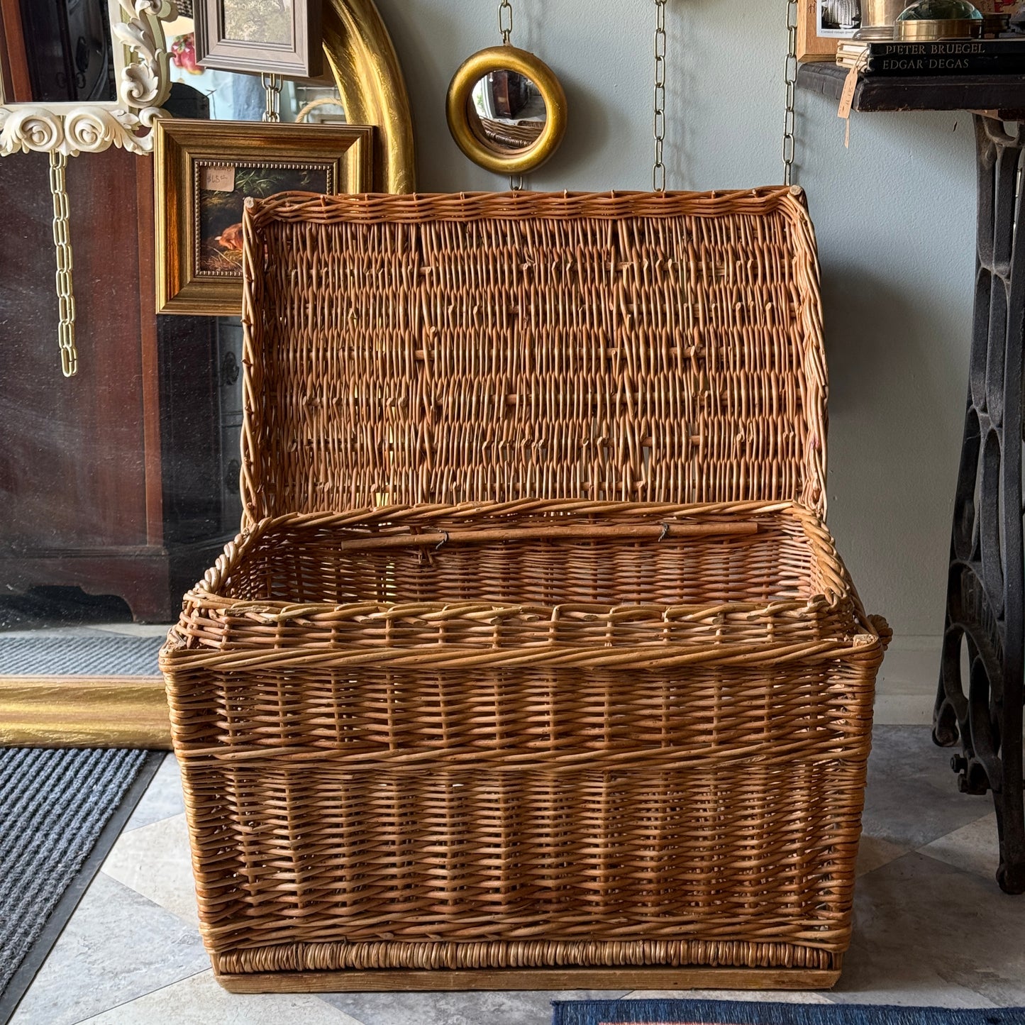 Wicker Trunk
