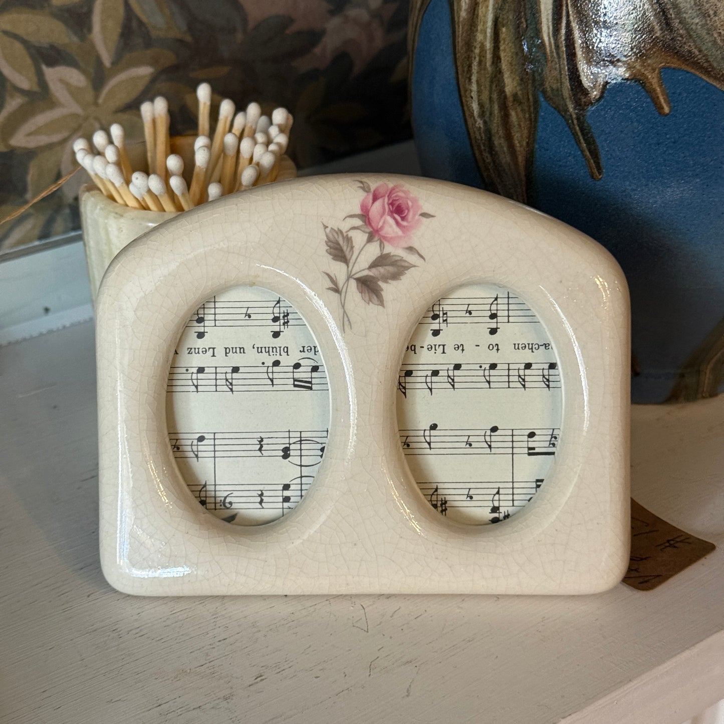 Vintage Floral Double Frame