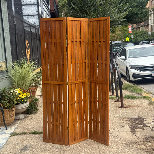 Wicker Tri-Fold Room Divider