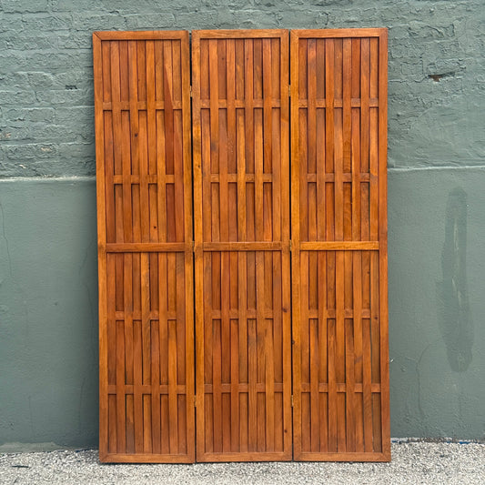 Wicker Tri-Fold Room Divider